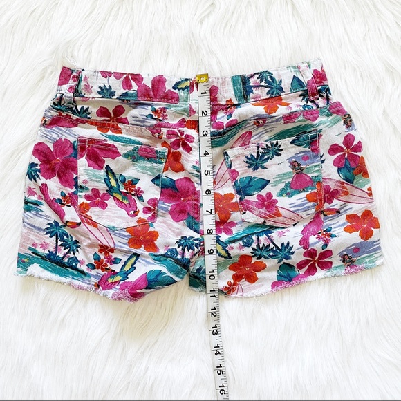 🔴4/$25 est. 1989 place floral hawaiian cut off shorts - Picture 6 of 7